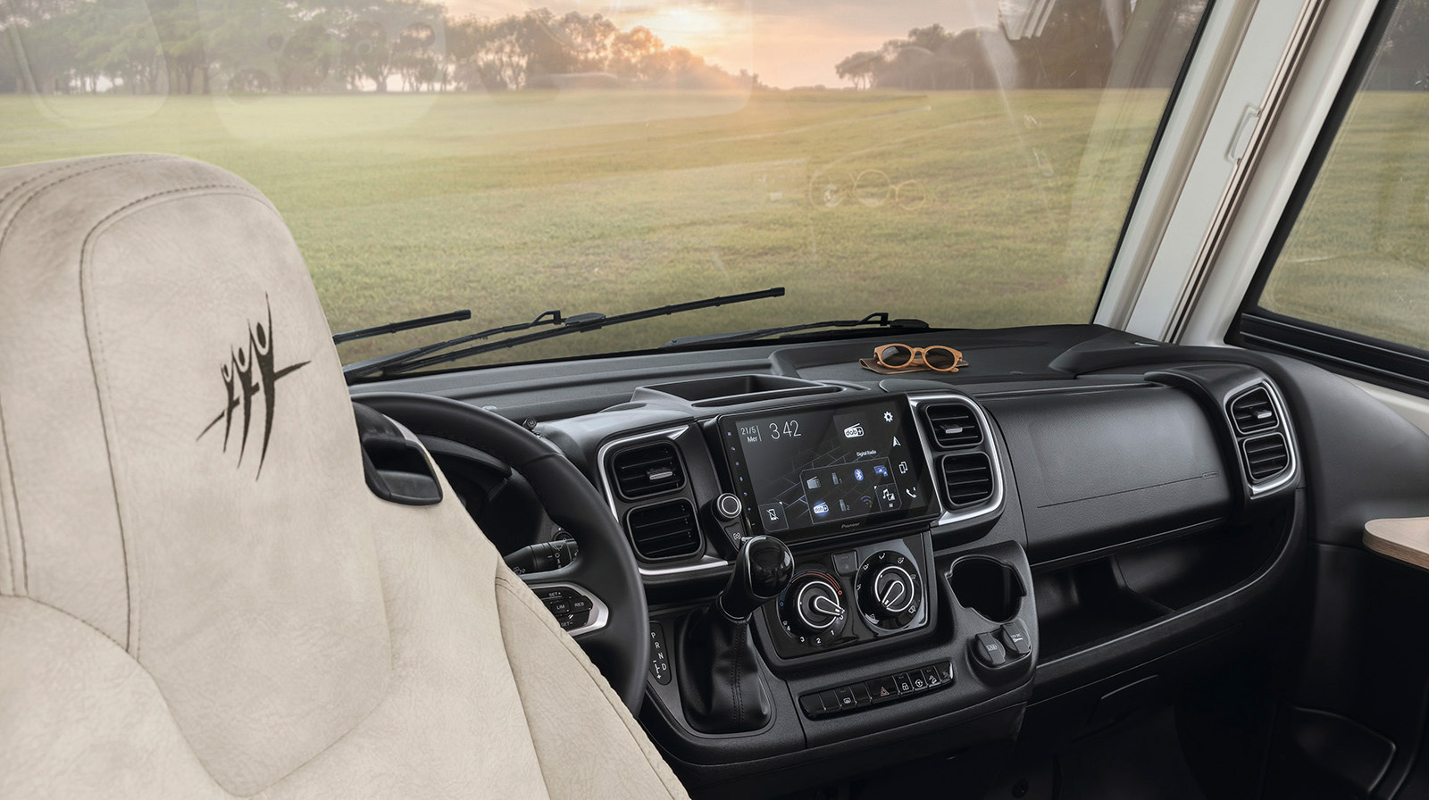 Interior photos RAPIDO Husbilar 8096dF