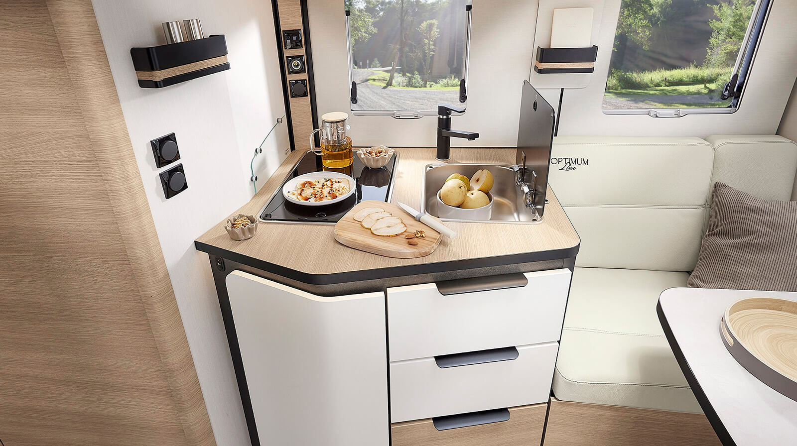 Interior photos RAPIDO Husbilar C66