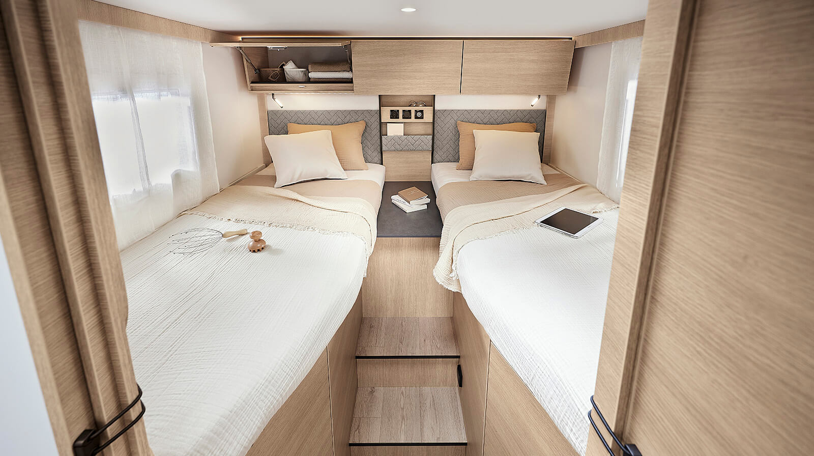 Interior photos RAPIDO Husbilar C66