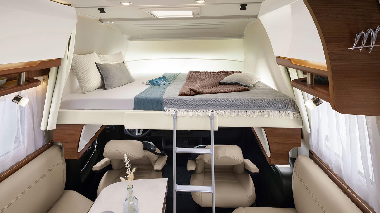 Interior photos RAPIDO Husbilar i66M TRUMA